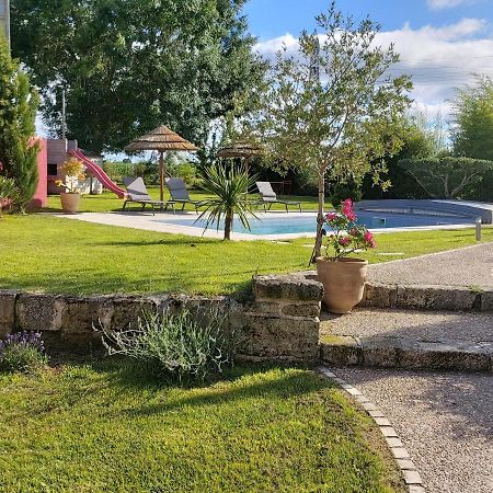 Bed and Breakfast Les Marguerites Champdolent Экстерьер фото